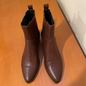 Vagabond genuine leather booties. NEW